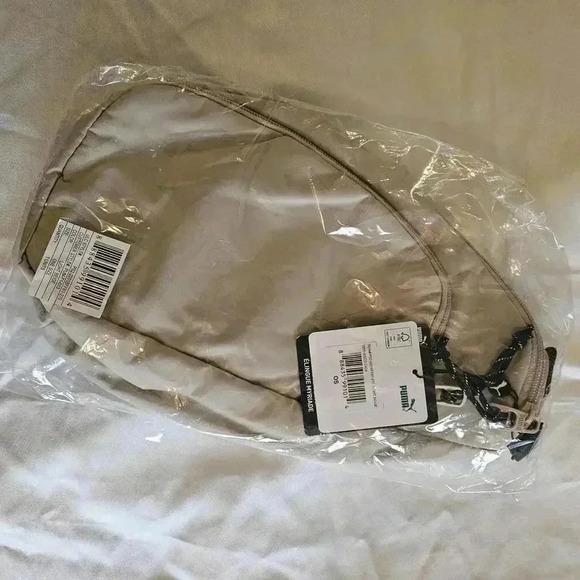 Puma Myriade Sling Backpack - Stylish and Functional - Picture 5 of 9